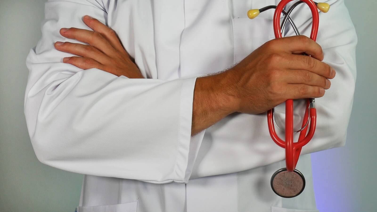 Uber health: Doctor holding stethoscope