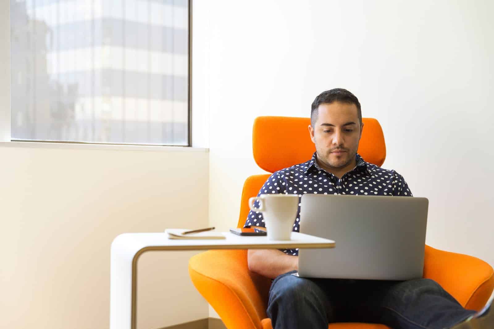 Zirtual: A man works from home