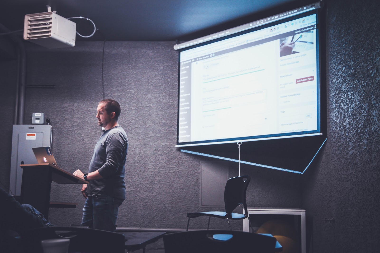 Equity crowdfunding: A man gives a presentation