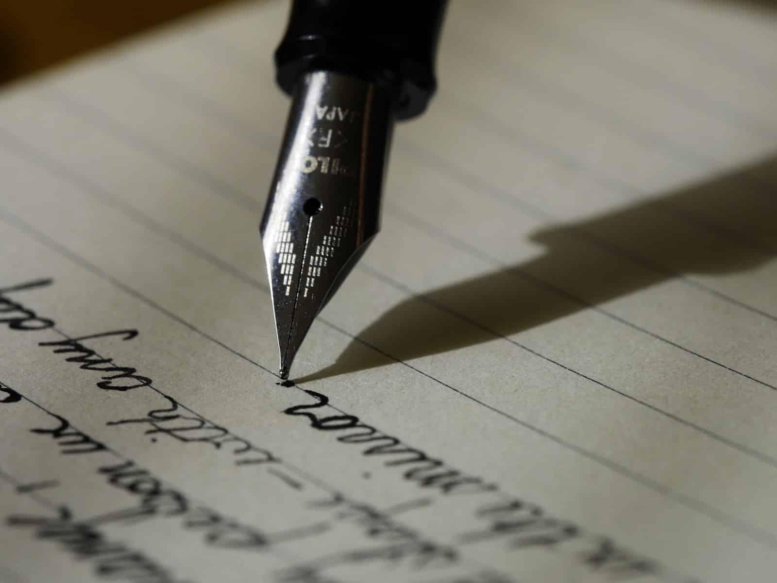 Smashwords: a quill on paper
